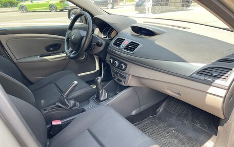 Renault Megane III, 2010 год, 690 000 рублей, 7 фотография