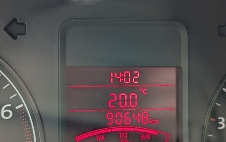 Volkswagen Polo VI (EU Market), 2011 год, 845 000 рублей, 2 фотография