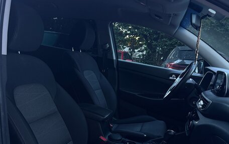 Hyundai Tucson III, 2018 год, 2 150 000 рублей, 13 фотография
