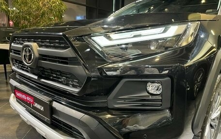 Toyota RAV4, 2025 год, 4 390 000 рублей, 17 фотография