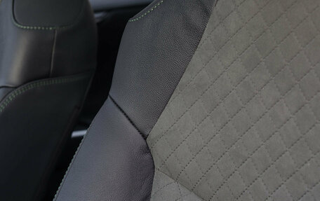 Toyota RAV4, 2025 год, 4 390 000 рублей, 23 фотография