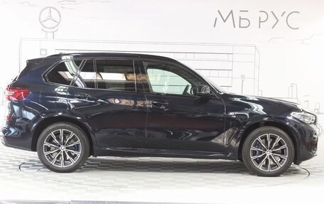 BMW X5, 2019 год, 6 100 000 рублей, 8 фотография
