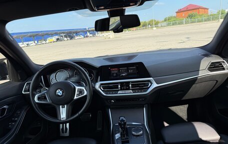 BMW 3 серия, 2019 год, 3 900 000 рублей, 11 фотография