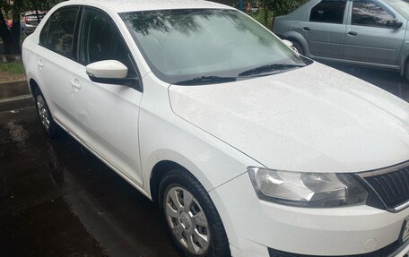 Skoda Rapid I, 2018 год, 595 000 рублей, 8 фотография