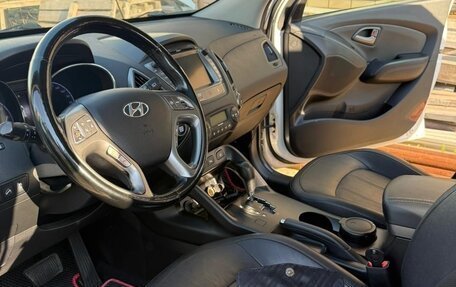 Hyundai ix35 I рестайлинг, 2014 год, 1 500 000 рублей, 23 фотография