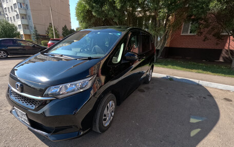 Honda Freed II, 2020 год, 2 100 000 рублей, 32 фотография