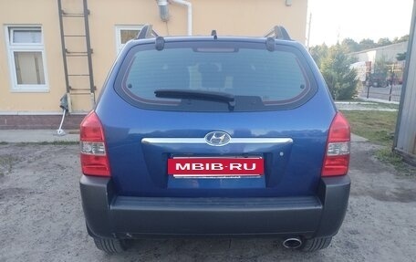 Hyundai Tucson III, 2006 год, 750 000 рублей, 3 фотография