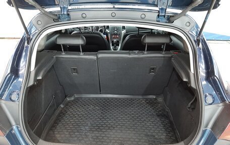 Opel Astra J, 2011 год, 690 000 рублей, 5 фотография