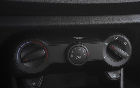 KIA Picanto III рестайлинг, 2022 год, 1 617 000 рублей, 11 фотография