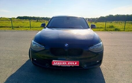 BMW 1 серия, 2011 год, 750 000 рублей, 1 фотография