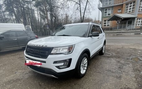 Ford Explorer VI, 2017 год, 2 355 000 рублей, 6 фотография