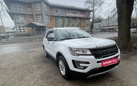 Ford Explorer VI, 2017 год, 2 355 000 рублей, 7 фотография