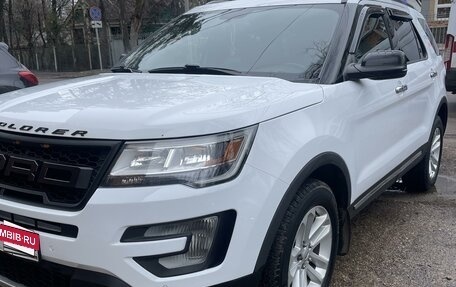 Ford Explorer VI, 2017 год, 2 355 000 рублей, 17 фотография