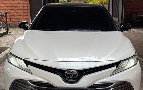 Toyota Camry, 2020 год, 3 050 000 рублей, 12 фотография