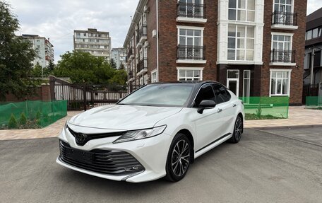 Toyota Camry, 2020 год, 3 050 000 рублей, 4 фотография