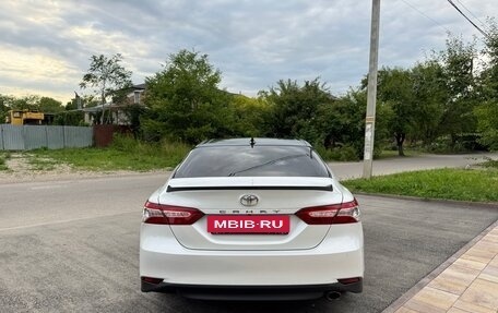 Toyota Camry, 2020 год, 3 050 000 рублей, 6 фотография
