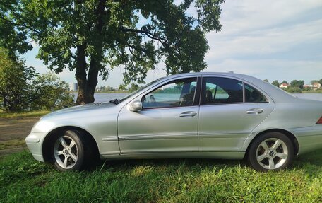 Mercedes-Benz C-Класс, 2001 год, 590 000 рублей, 3 фотография