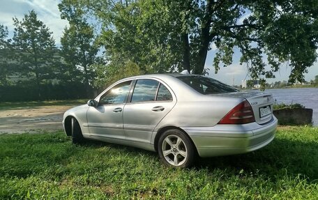 Mercedes-Benz C-Класс, 2001 год, 590 000 рублей, 5 фотография