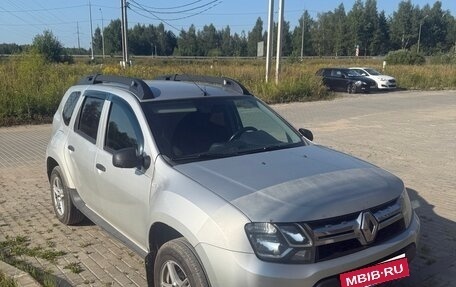 Renault Duster I рестайлинг, 2016 год, 1 050 000 рублей, 2 фотография