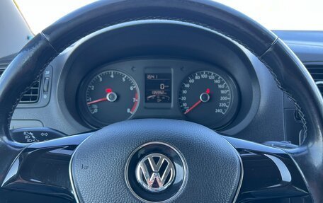 Volkswagen Polo VI (EU Market), 2015 год, 890 000 рублей, 15 фотография