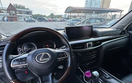 Lexus LX III, 2016 год, 5 750 000 рублей, 13 фотография
