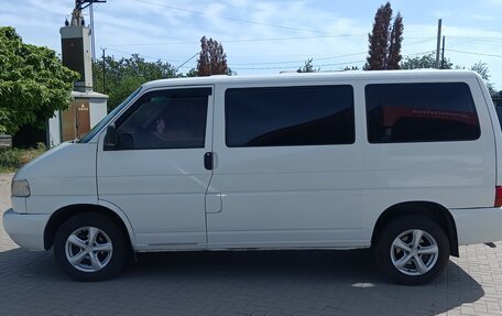 Volkswagen Caravelle T4, 2000 год, 1 560 000 рублей, 13 фотография