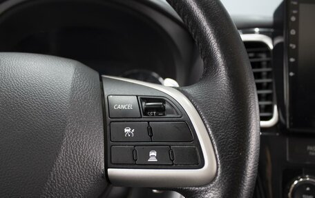 Mitsubishi Outlander III рестайлинг 3, 2013 год, 1 650 000 рублей, 18 фотография