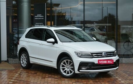 Volkswagen Tiguan II, 2018 год, 2 620 000 рублей, 3 фотография