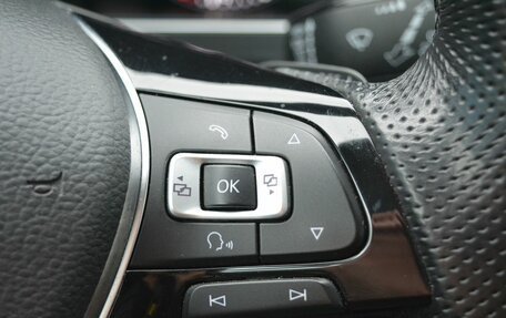 Volkswagen Tiguan II, 2018 год, 2 620 000 рублей, 35 фотография