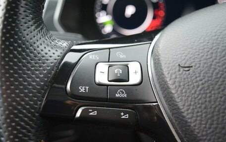 Volkswagen Tiguan II, 2018 год, 2 620 000 рублей, 34 фотография