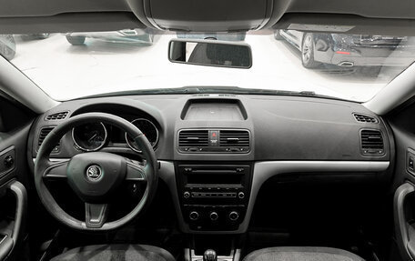 Skoda Yeti I рестайлинг, 2014 год, 750 000 рублей, 18 фотография