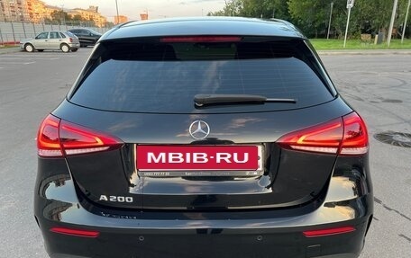 Mercedes-Benz A-Класс, 2018 год, 2 500 000 рублей, 1 фотография