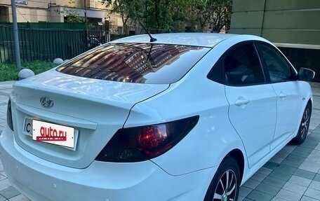 Hyundai Solaris II рестайлинг, 2013 год, 700 000 рублей, 5 фотография