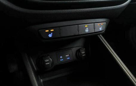 Hyundai Solaris II рестайлинг, 2018 год, 1 100 000 рублей, 8 фотография