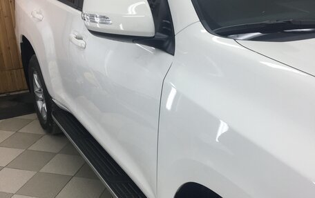 Toyota Land Cruiser Prado 150 рестайлинг 2, 2021 год, 8 000 000 рублей, 12 фотография