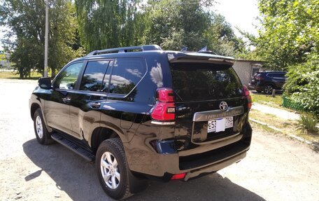 Toyota Land Cruiser Prado 150 рестайлинг 2, 2018 год, 4 500 000 рублей, 5 фотография