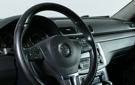 Volkswagen Passat B7, 2011 год, 950 000 рублей, 14 фотография