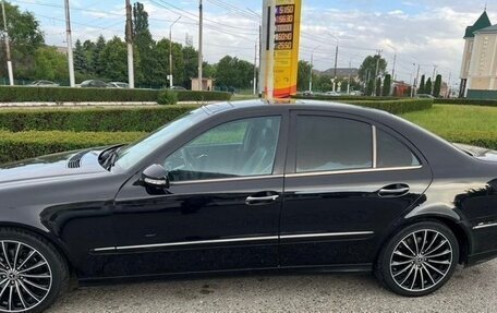 Mercedes-Benz E-Класс, 2007 год, 900 000 рублей, 5 фотография