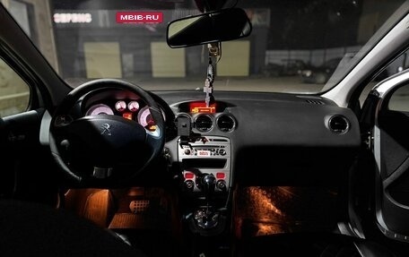 Peugeot 408 I рестайлинг, 2014 год, 950 000 рублей, 10 фотография