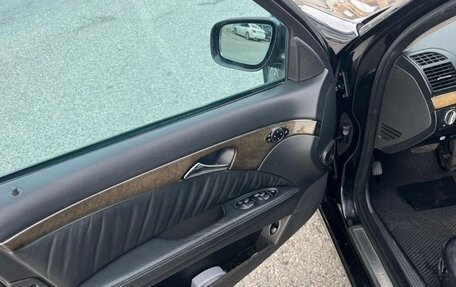 Mercedes-Benz E-Класс, 2007 год, 900 000 рублей, 9 фотография