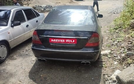 Mercedes-Benz E-Класс, 2007 год, 900 000 рублей, 15 фотография