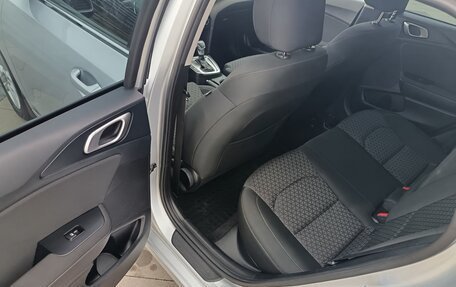 KIA cee'd III, 2019 год, 1 800 000 рублей, 19 фотография