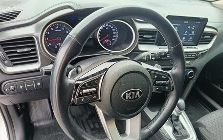 KIA cee'd III, 2019 год, 1 800 000 рублей, 17 фотография