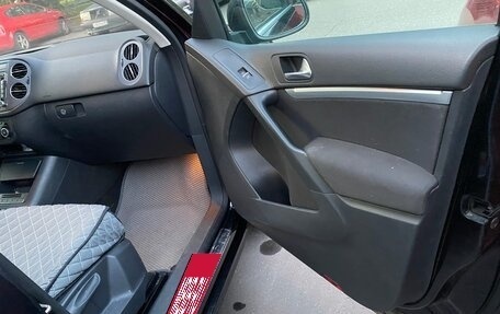 Volkswagen Tiguan I, 2011 год, 1 300 000 рублей, 10 фотография