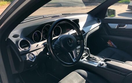 Mercedes-Benz C-Класс, 2013 год, 1 800 000 рублей, 2 фотография