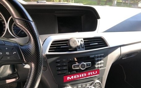 Mercedes-Benz C-Класс, 2013 год, 1 800 000 рублей, 4 фотография