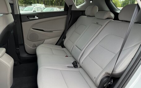 Hyundai Tucson III, 2019 год, 2 500 000 рублей, 21 фотография