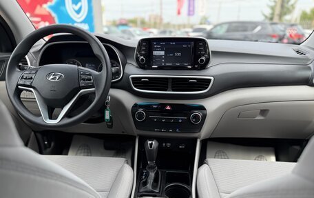 Hyundai Tucson III, 2019 год, 2 500 000 рублей, 24 фотография