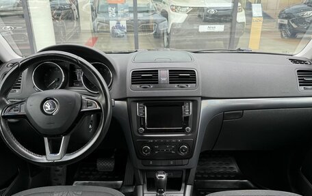 Skoda Yeti I рестайлинг, 2015 год, 1 268 800 рублей, 7 фотография