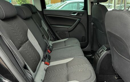 Skoda Yeti I рестайлинг, 2015 год, 1 268 800 рублей, 17 фотография